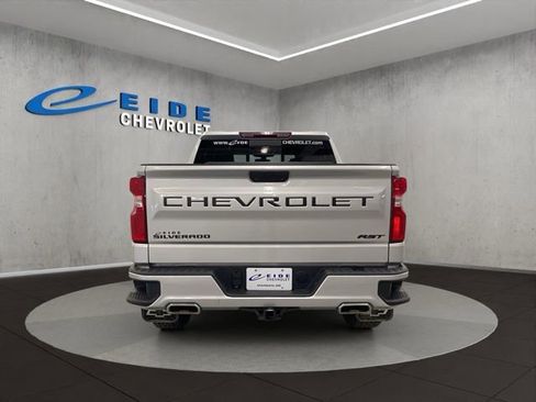 Used 2021 Chevrolet Silverado 1500 RST w/ Convenience Package II AWD/4WD image 5
