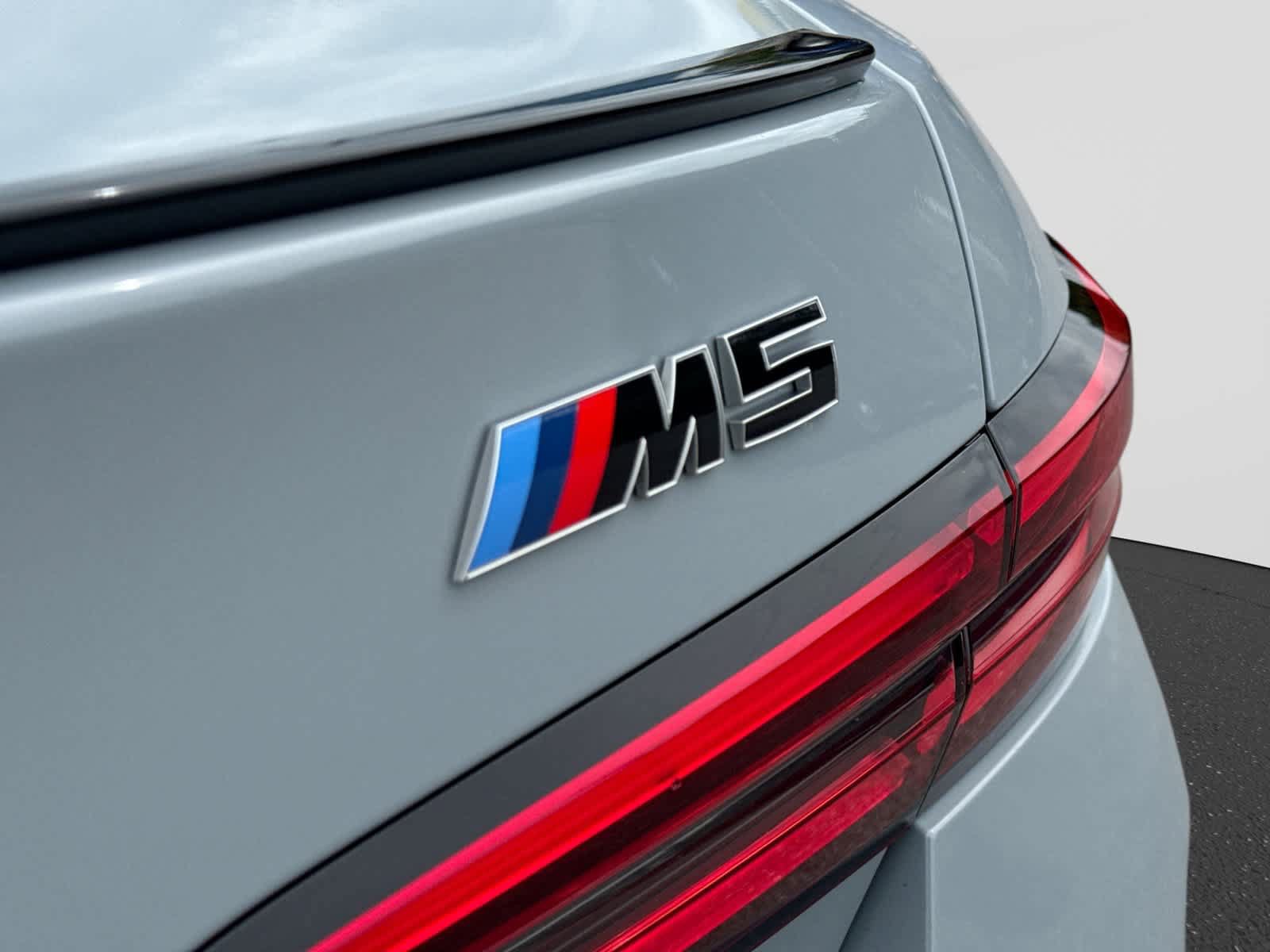 Used 2026 BMW M5 AWD/4WD image 19