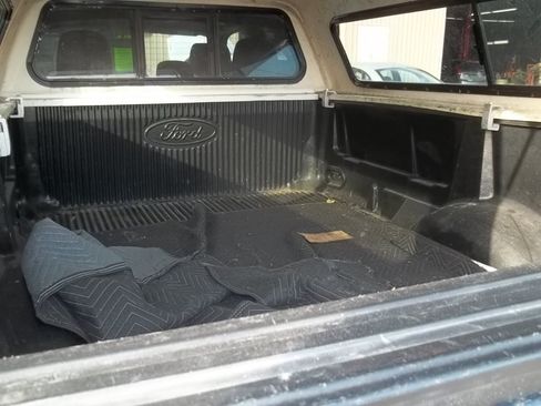 Used 2014 Ford F150 XLT w/ Equipment Group 302A Luxury RWD image 6