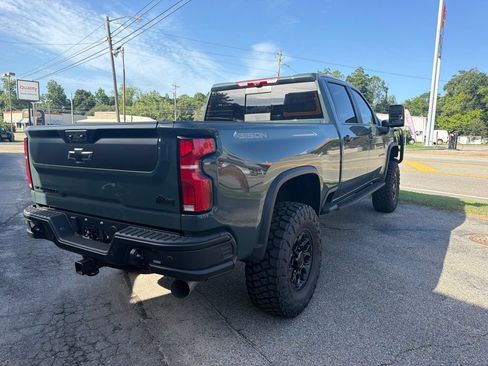 New 2026 Chevrolet Silverado 2500 ZR2 w/ ZR2 Bison Edition AWD/4WD image 5