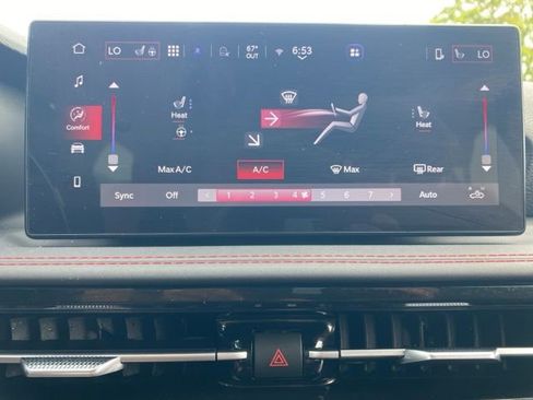 Certified 2024 Dodge Hornet R/T w/ R/T Blacktop Package image 36