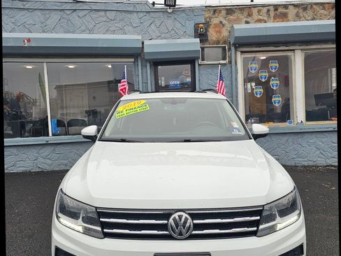 Used 2019 Volkswagen Tiguan SEL image 1