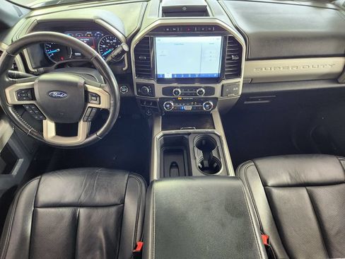 Used 2022 Ford F250 Lariat w/ Lariat Ultimate Package AWD/4WD image 15
