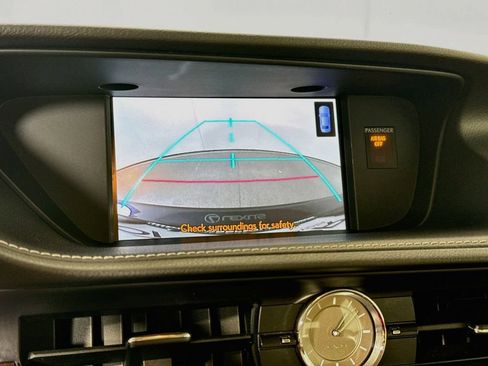 Used 2014 Lexus ES 350 w/ Luxury Package FWD image 14