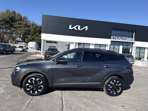 Used 2023 Kia Sportage X-Line image 2