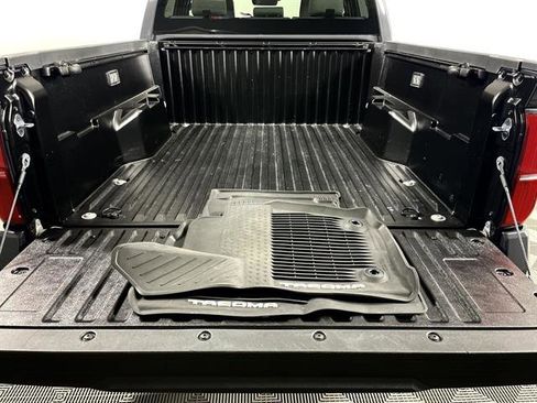 Certified 2025 Toyota Tacoma SR5 image 22