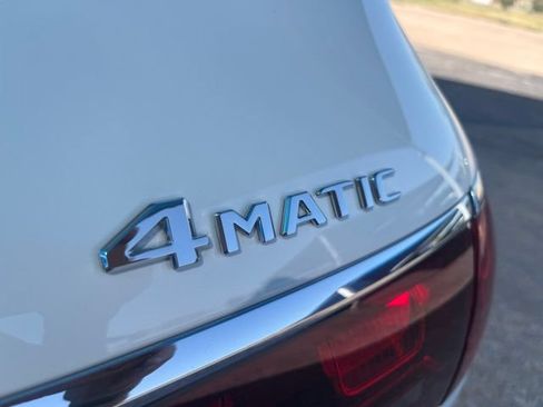 Used 2025 Mercedes-Benz GLS 450 4MATIC image 5