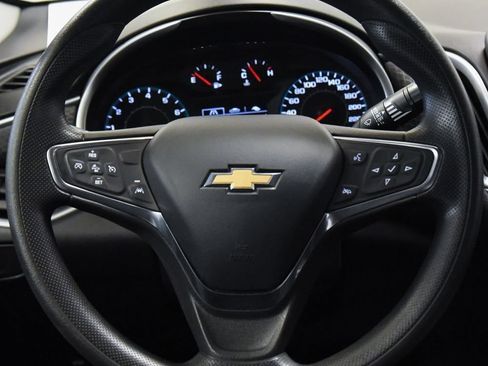 Used 2023 Chevrolet Malibu LT FWD image 42