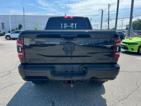 Used 2019 RAM 2500 Laramie w/ Night Edition AWD/4WD image 4