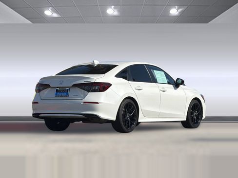 Used 2025 Honda Civic Sport image 9