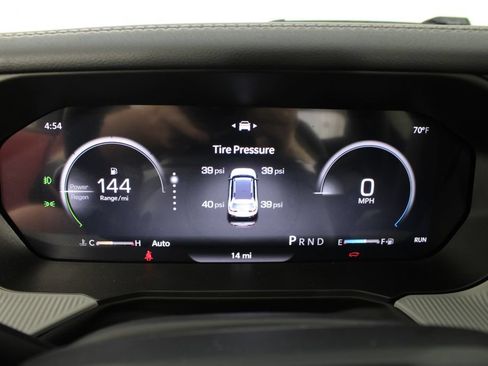 New 2026 Jeep Cherokee Laredo AWD/4WD image 11