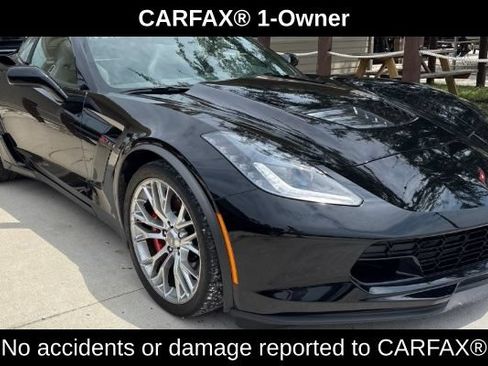 Used 2015 Chevrolet Corvette Z06 RWD image 2