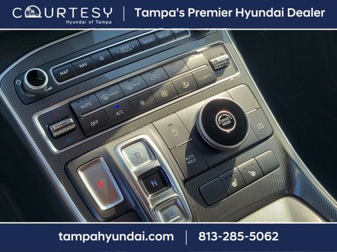 Certified 2023 Hyundai Santa Fe SEL image 22