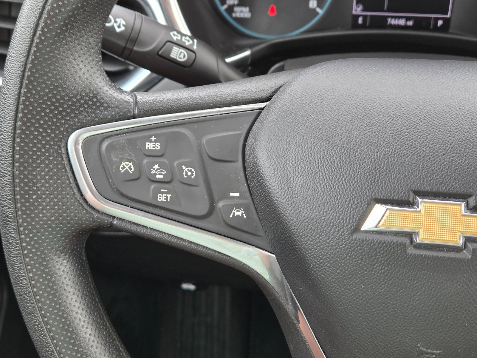 Used 2022 Chevrolet Equinox LS FWD image 22
