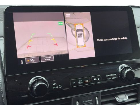 Used 2024 INFINITI QX80 Luxe image 26