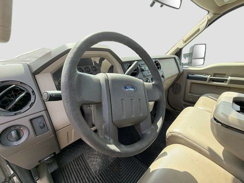 Used 2008 Ford F350 XL RWD image 26
