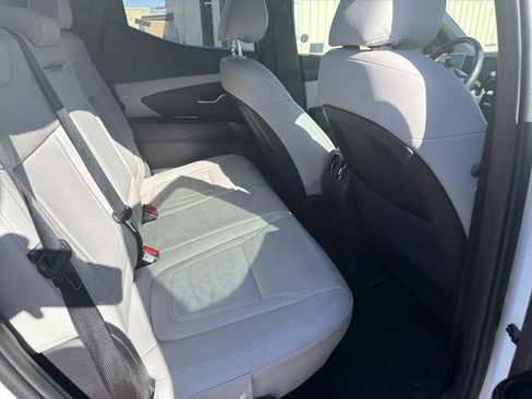 Used 2025 Hyundai Santa Cruz Limited image 21
