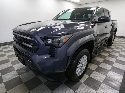 New 2026 Toyota Tacoma SR5 image 4