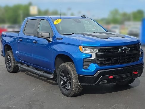 Used 2023 Chevrolet Silverado 1500 LT Trail Boss w/ Protection Package AWD/4WD image 9
