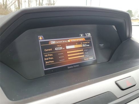 Used 2016 Honda Odyssey SE image 26