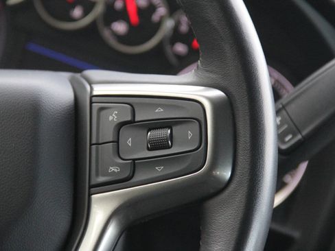 Used 2021 Chevrolet Silverado 1500 LT image 45