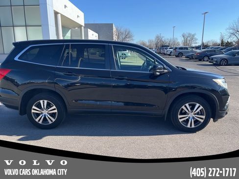 Used 2017 Honda Pilot EX-L image 4