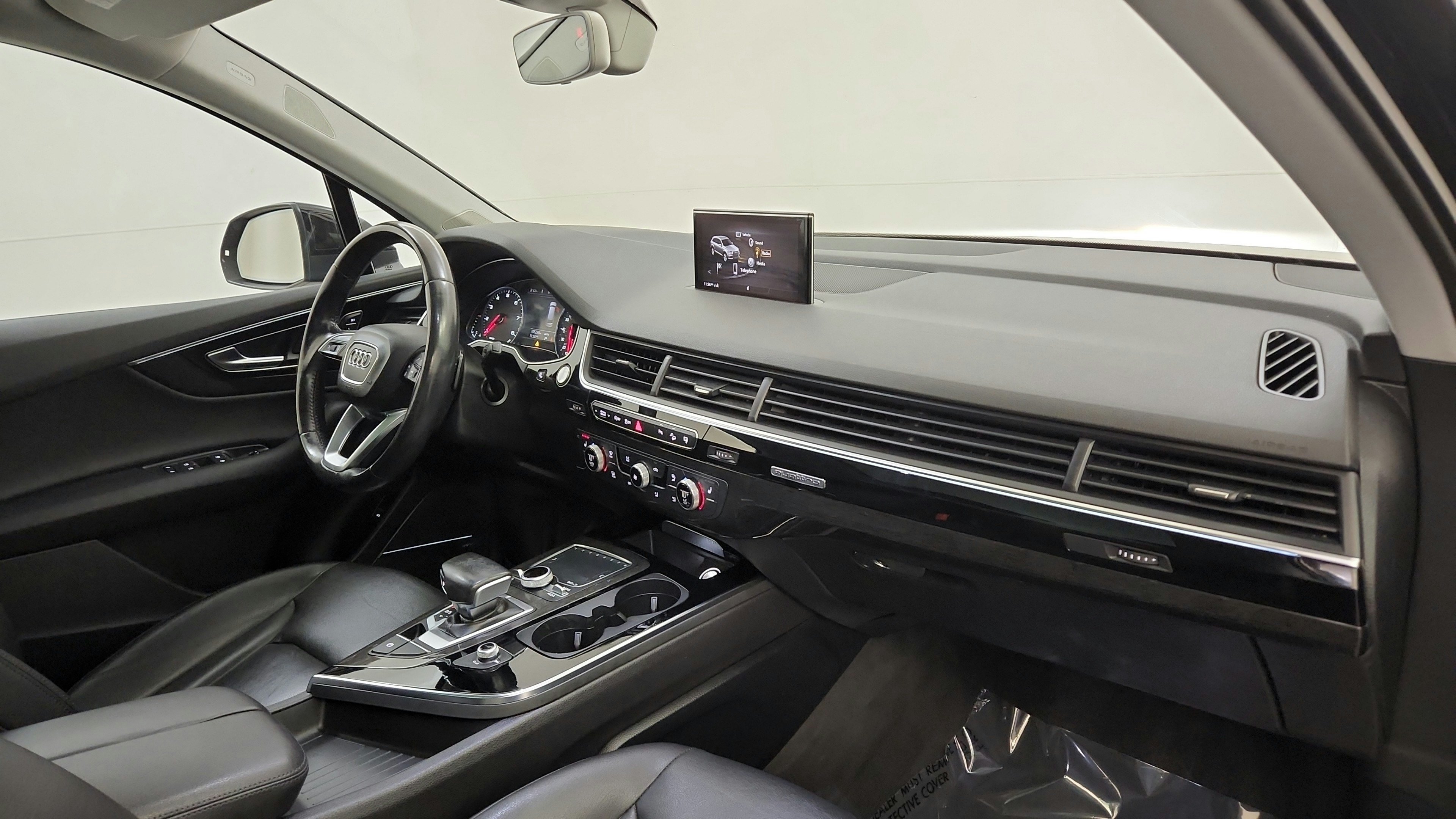 Used 2017 Audi Q7 3.0T Premium Plus AWD/4WD image 35