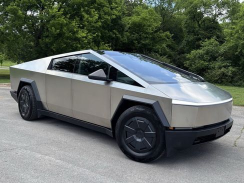 Used 2024 Tesla Cybertruck AWD Crew Cab image 1