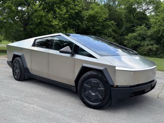 Used 2024 Tesla Cybertruck AWD Crew Cab video 1