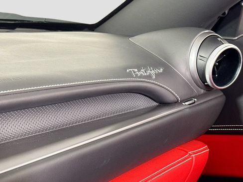Certified 2020 Ferrari Portofino RWD image 12