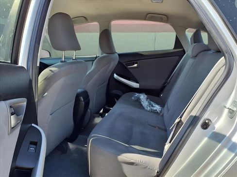 Used 2013 Toyota Prius Two image 11