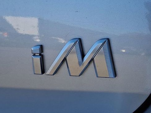 Used 2018 Toyota Corolla iM image 30