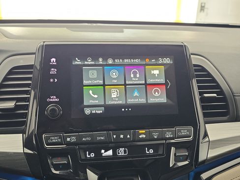 Used 2024 Honda Odyssey Elite image 23