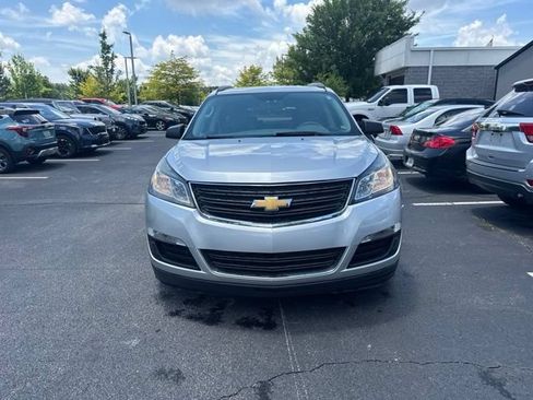 Used 2016 Chevrolet Traverse LS FWD image 8