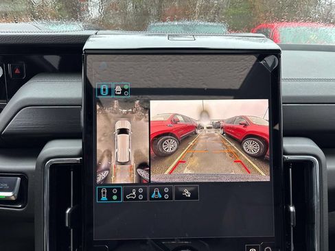 New 2026 GMC Yukon XL Denali w/ Advanced Technology Package AWD/4WD image 16