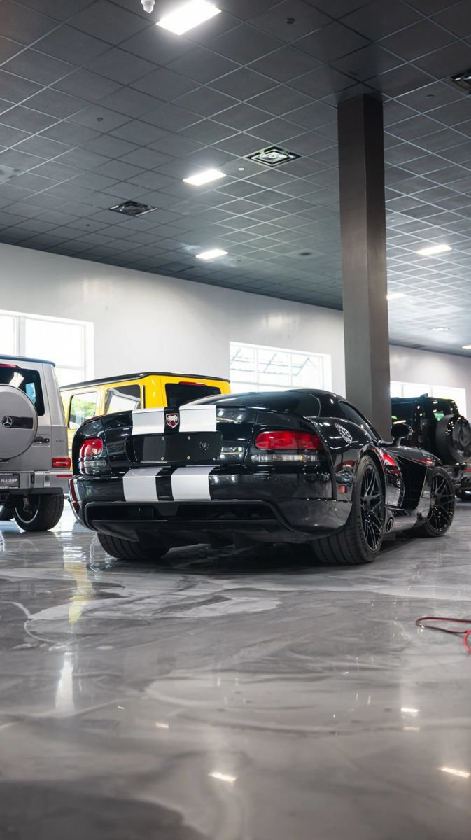 Used 2006 Dodge Viper SRT-10 RWD image 35