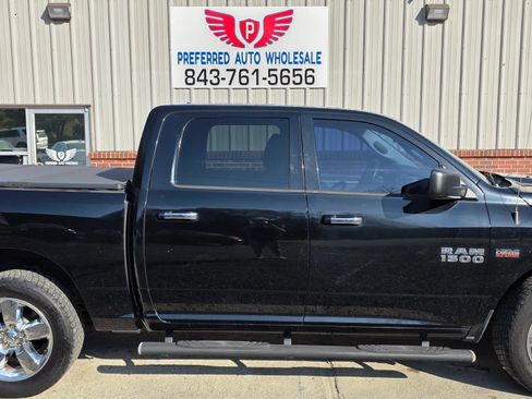 Used 2014 RAM 1500 Big Horn AWD/4WD image 4