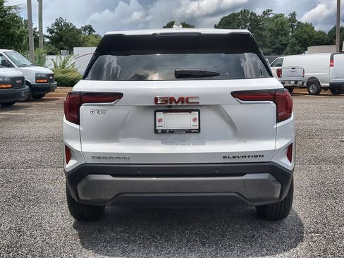 Used 2026 GMC Terrain Elevation FWD image 7