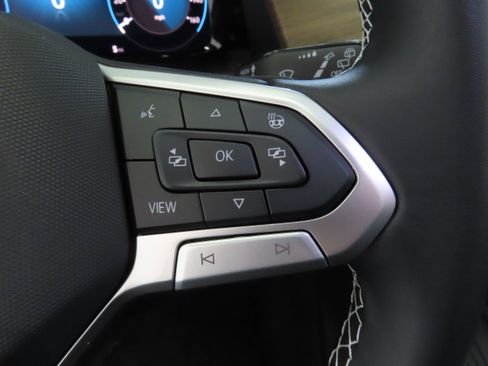 New 2026 Volkswagen Atlas SE image 15