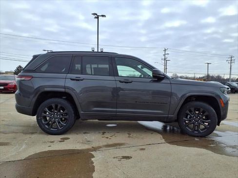 New 2026 Jeep Grand Cherokee Limited AWD/4WD image 65