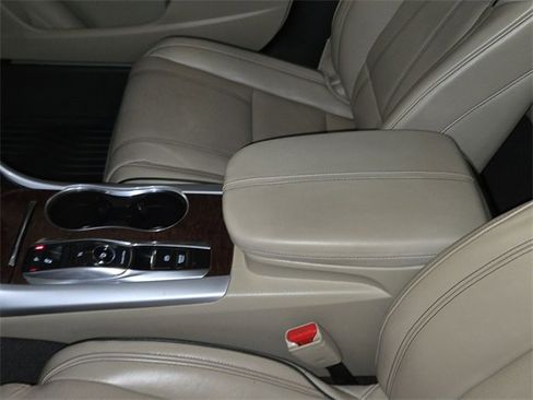 Certified 2020 Acura TLX 3.5L Technology Pkg image 21