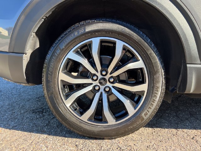 Used 2023 Ford Explorer ST-Line w/ Class IV Trailer Tow Package AWD/4WD image 14