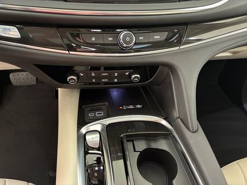 Used 2023 Buick Enclave Essence w/ Experience Buick Package image 21