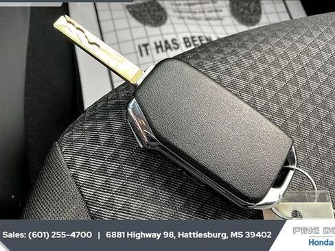 Used 2025 Kia Soul LX image 9