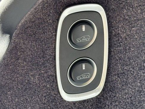 New 2025 Aston Martin DBX 707 image 34