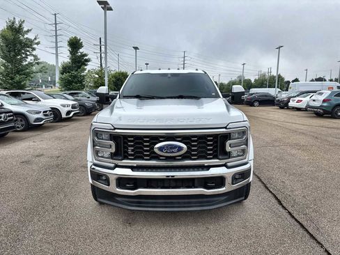 Used 2023 Ford F450 Lariat AWD/4WD image 12