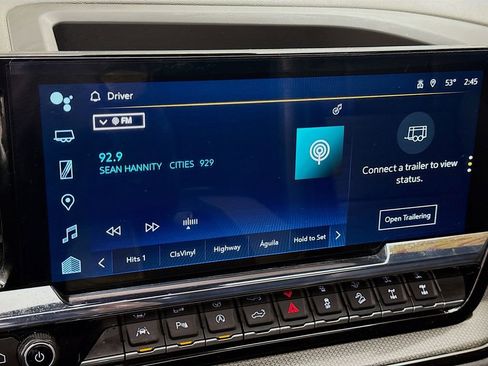 Used 2022 Chevrolet Silverado 1500 ZR2 w/ Technology Package AWD/4WD image 18