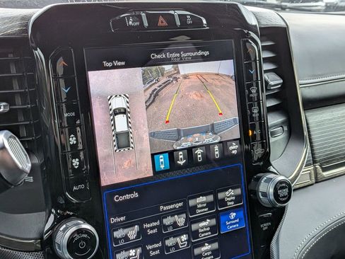 Used 2020 RAM 2500 Limited image 24