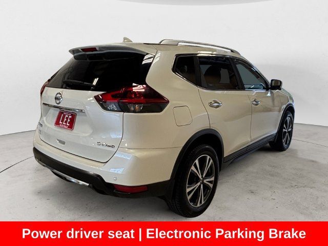 Used 2019 Nissan Rogue SV w/ Sun & Sound Touring Package AWD/4WD image 6