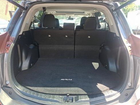Used 2015 Toyota RAV4 XLE AWD/4WD image 29